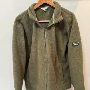 Like New Thick Orvis Fleece Jacket. Very soft. heavy weight green white details